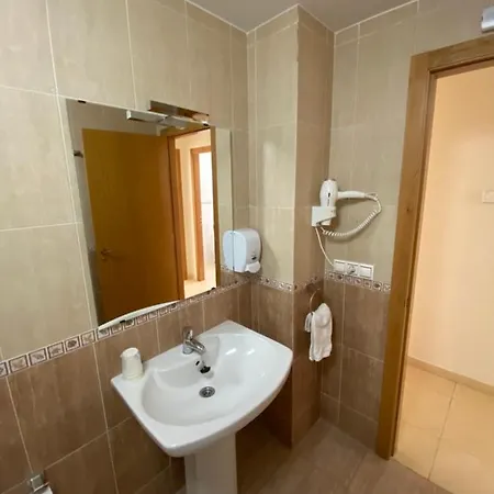 Apartment Dp Calvo Sotelo 164, 4d
