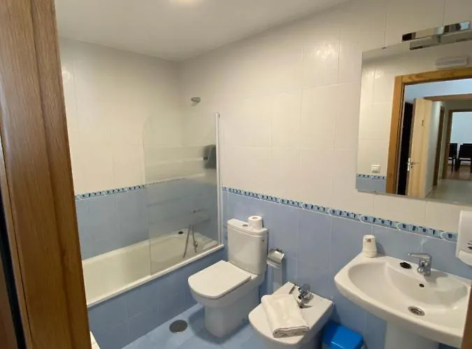 Dpcristal Calvo Sotelo 164, 4d Саррия